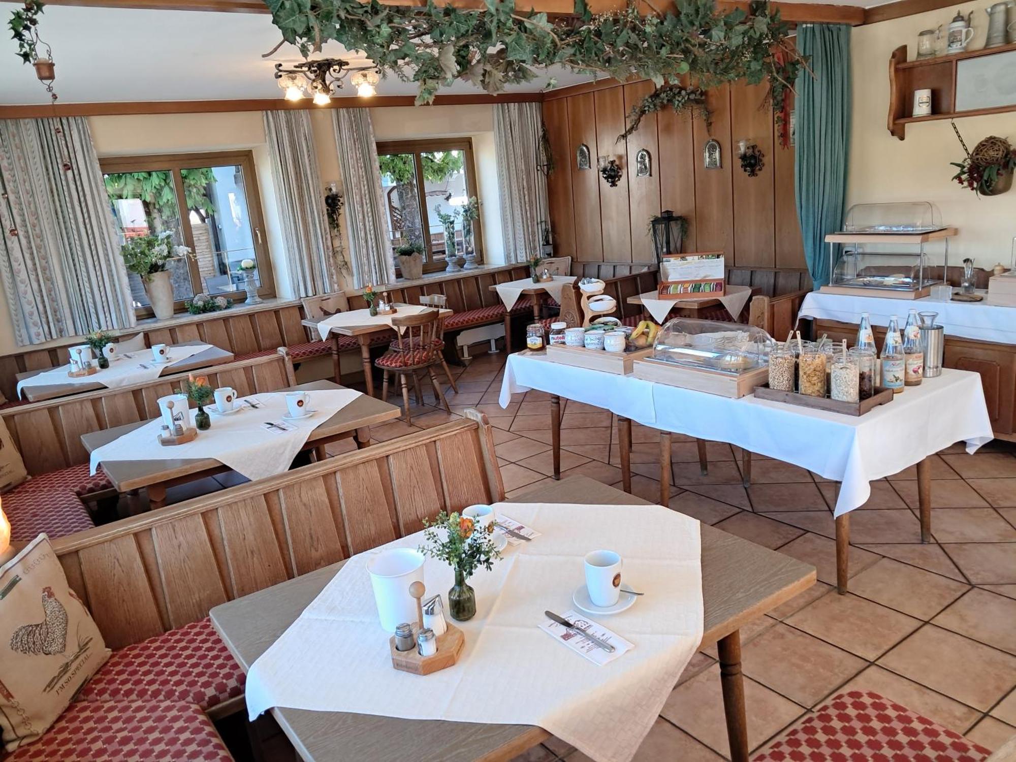 Hotel Garni Edelweiss Siegsdorf Zewnętrze zdjęcie